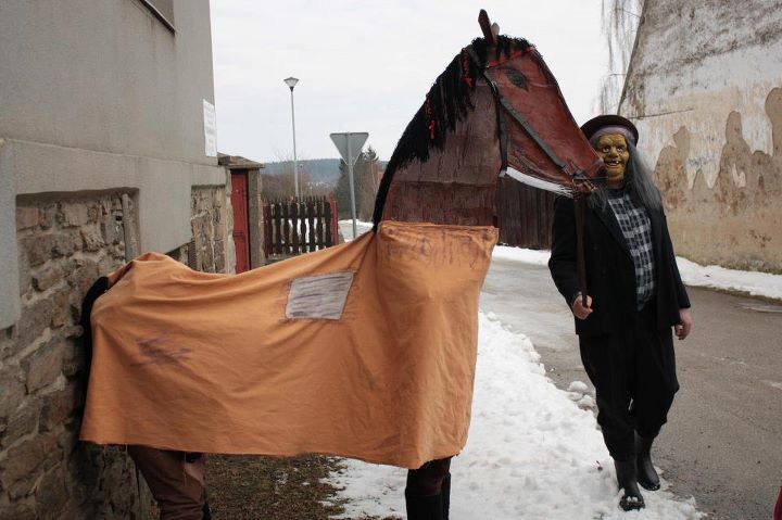 Masopust v Chrášťanech 18.2.2012 016