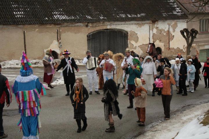 Masopust v Chrášťanech 18.2.2012 038