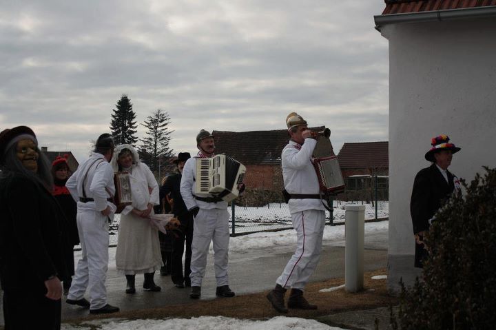 Masopust v Chrášťanech 18.2.2012 058