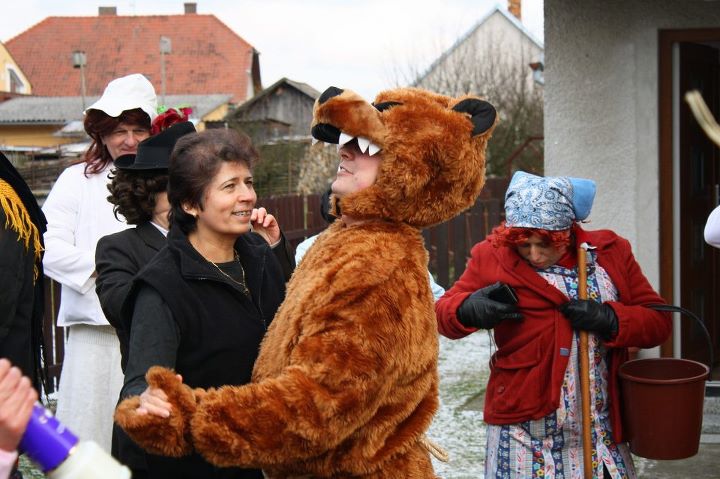 Masopust Chrášťany 9.2. 2013 013